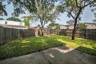 12831 Pandora Dr, Dallas, TX 75238 - Photo 21
