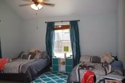 112 E Denton Drive, Euless, TX 76039 - Photo 7