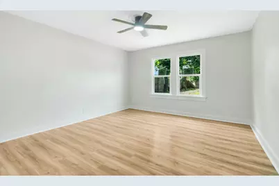 2808 Chenault Street, Fort Worth, TX 76111 - Photo 13