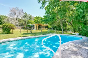1132 N Irving Heights Dr, Irving, TX 75061 - Photo 25
