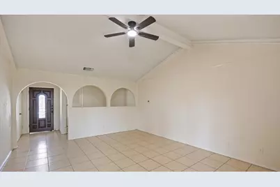 2102 E Timberview Lane, Arlington, TX 76014 - Photo 3