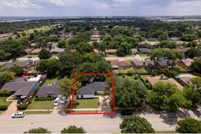 2102 E Timberview Lane, Arlington, TX 76014 - Photo 17
