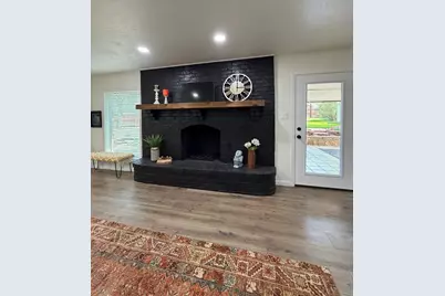 3609 Country Club Road, Arlington, TX 76013 - Photo 9