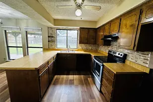6741 Ridgetop Rd, North Richland Hills, TX 76182 - Photo 15