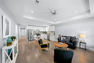1228 Jones St, Greenville, TX 75401 - Photo 5