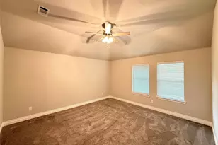 704 Hardaway Dr, Greenville, TX 75402 - Photo 11