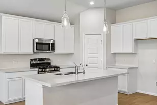 13041 Limestone St, Providence Village, TX 76227 - Photo 15