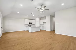 13041 Limestone St, Providence Village, TX 76227 - Photo 7