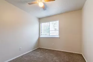 2239 Turf Club Dr, Arlington, TX 76017 - Photo 13