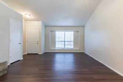 2239 Turf Club Drive, Arlington, TX 76017 - Photo 3