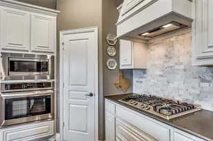 1000 Brenham Dr, Godley, TX 76044 - Photo 11