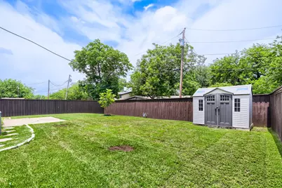 2307 Fyke Road, Carrollton, TX 75006 - Photo 3