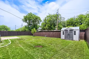 2307 Fyke Rd, Carrollton, TX 75006 - Photo 3