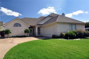 9204 Winslow Ct, North Richland Hills, TX 76182 - Photo 1