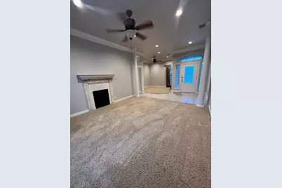 9204 Winslow Court, North Richland Hills, TX 76182 - Photo 5