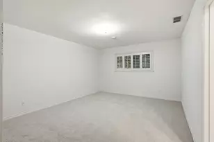 9223 Club Glen Dr, Dallas, TX 75243 - Photo 35