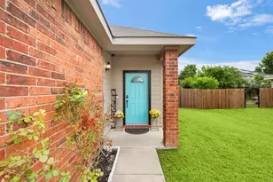 230 Colt Dr, Waxahachie, TX 75165 - Photo 5