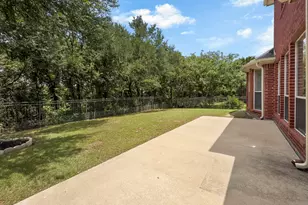 8207 Carter St, Lantana, TX 76226 - Photo 31