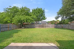 4756 Hollow Tree Dr, Arlington, TX 76018 - Photo 27
