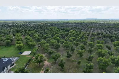 8317 W Landings Road, Granbury, TX 76049 - Photo 1