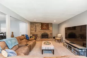 109 Circle of Holly, Abilene, TX 79605 - Photo 7