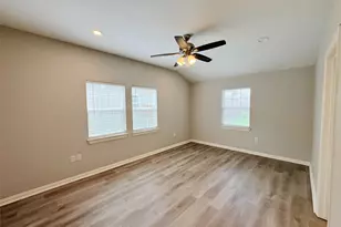 4614 W Lake Highlands Dr, The Colony, TX 75056 - Photo 15