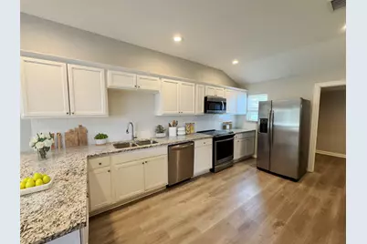 4614 W Lake Highlands Drive, The Colony, TX 75056 - Photo 5