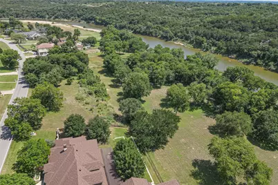 9314 Bellechase Road, Granbury, TX 76049 - Photo 13