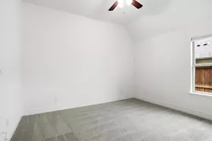 1001 Myers Park Trail, Roanoke, TX 76262 - Photo 23