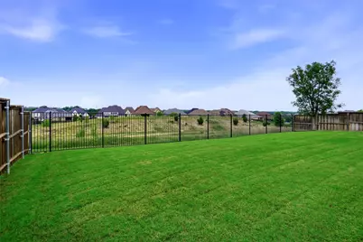 1001 Myers Park Trail, Roanoke, TX 76262 - Photo 27