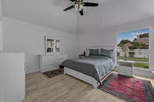 1315 Silver Maple Dr, Carrollton, TX 75007 - Photo 17