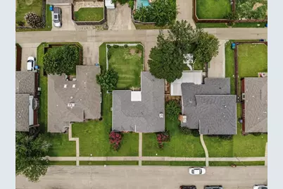 1315 Silver Maple Drive, Carrollton, TX 75007 - Photo 37