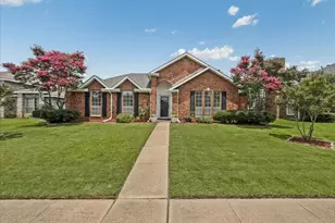 1315 Silver Maple Dr, Carrollton, TX 75007 - Photo 1