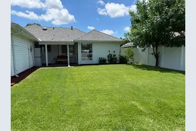 1315 Silver Maple Drive, Carrollton, TX 75007 - Photo 31
