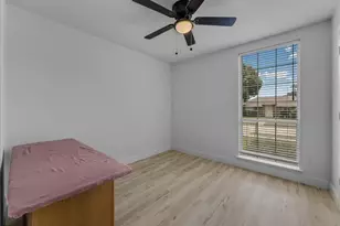 1315 Silver Maple Dr, Carrollton, TX 75007 - Photo 19