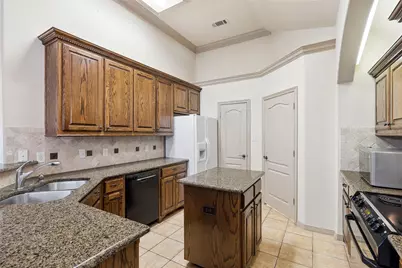 6016 Frost Street, North Richland Hills, TX 76180 - Photo 15