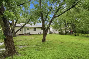 5124 Nadine Dr, Haltom City, TX 76117 - Photo 19