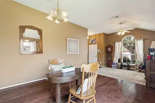 1005 Darren Dr, Burleson, TX 76028 - Photo 3
