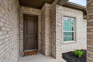 1068 Wildwood Dr, Joshua, TX 76058 - Photo 5