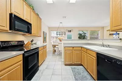 2704 Cypress Point Drive, McKinney, TX 75072 - Photo 9