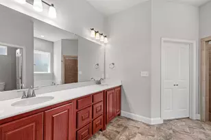 106 King Arthur Ct, Glen Rose, TX 76043 - Photo 11