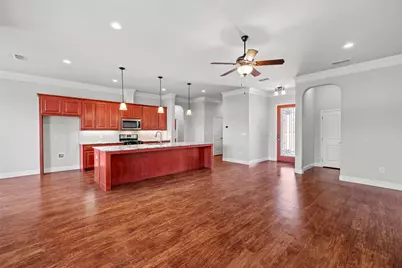 106 King Arthur Court, Glen Rose, TX 76043 - Photo 5