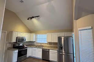 2604 Potomac Dr, Flower Mound, TX 75028 - Photo 5
