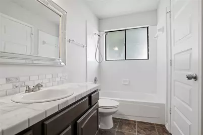 2142 Falcon Ridge Drive, Carrollton, TX 75010 - Photo 25