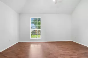 2142 Falcon Ridge Dr, Carrollton, TX 75010 - Photo 19