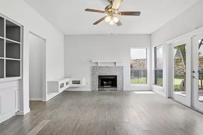 2142 Falcon Ridge Drive, Carrollton, TX 75010 - Photo 3