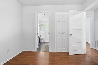 2142 Falcon Ridge Drive, Carrollton, TX 75010 - Photo 21