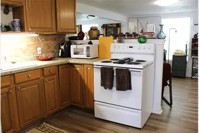 303 S Lennox Street, Stephenville, TX 76401 - Photo 7