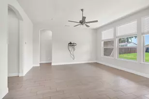 7243 Crowell Ave, Arlington, TX 76002 - Photo 17