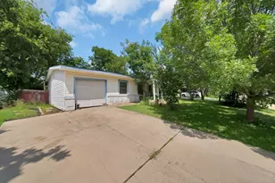 605 Biggs Terrace, Arlington, TX 76010 - Photo 3